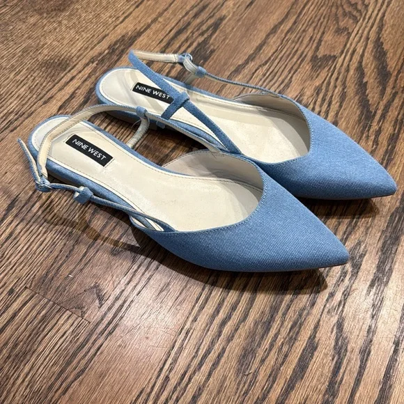 Nine West Blue Denim Pointed-Toe Slingback Flats Size 9 Great Condition! - Picture 2 of 4